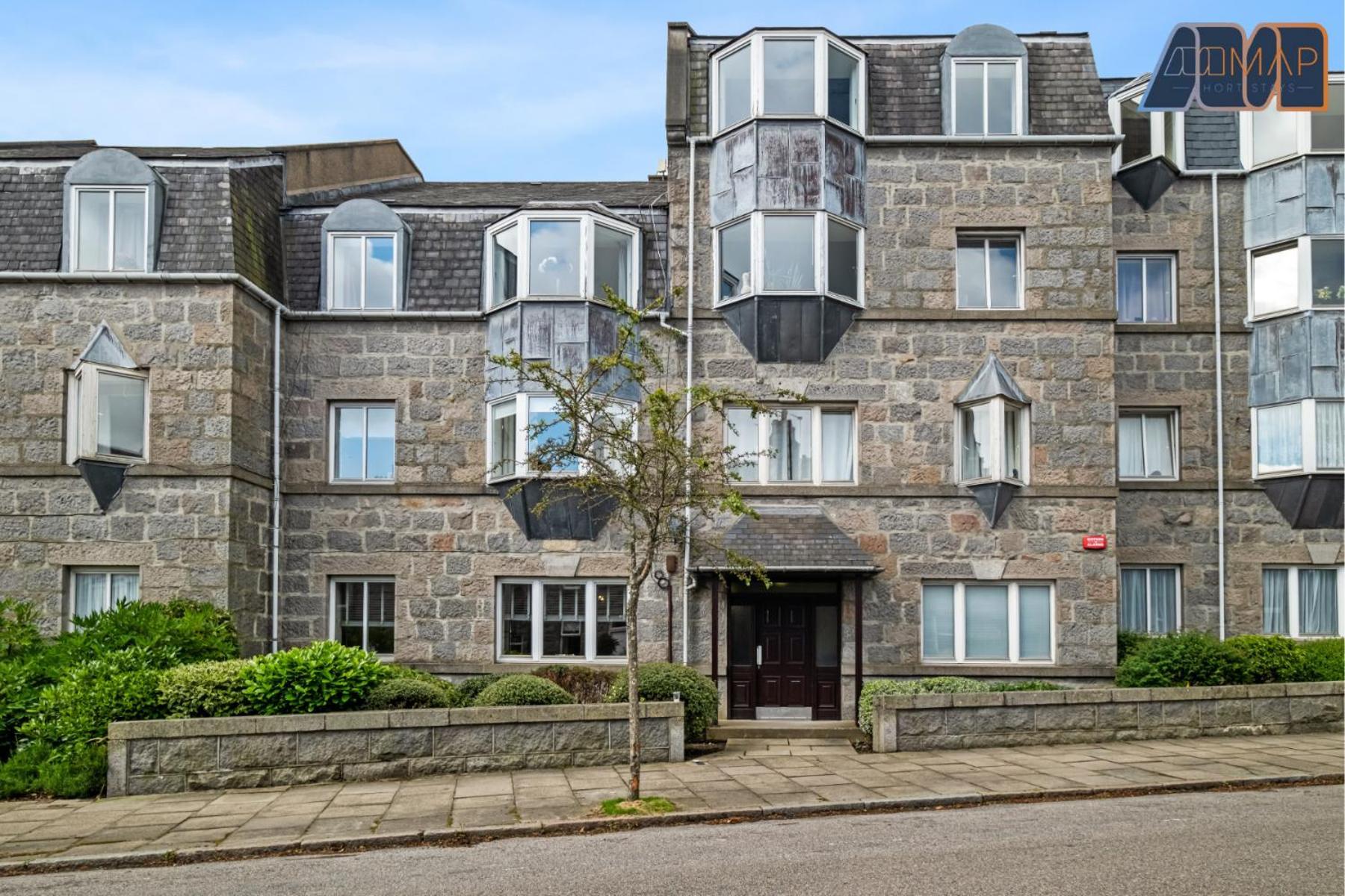 Modern Home In Whitehall Road Aberdeen Exterior photo